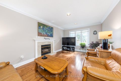 Photo 11 at 27 Addison Street, North Richvale, Richmond Hill