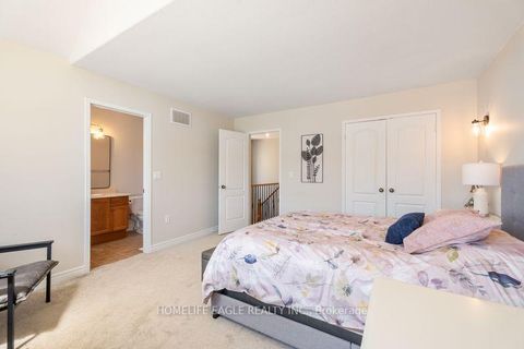 Photo 10 at 1787 Lamstone Street, Alcona, Innisfil