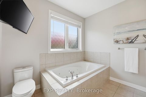 Photo 17 at 25 Manor Forest Road, Mt Albert, East Gwillimbury
