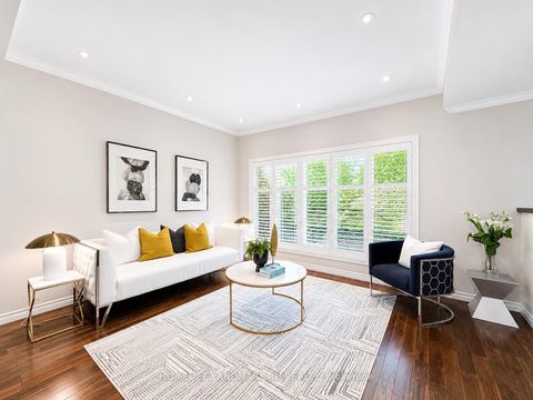 Photo 8 at 35 Royal Orchard Boulevard, Royal Orchard, Markham