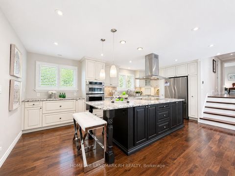 Photo 11 at 35 Royal Orchard Boulevard, Royal Orchard, Markham