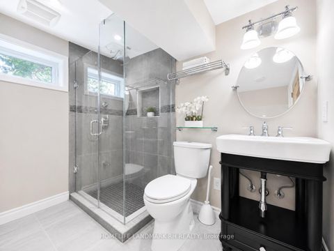 Photo 32 at 35 Royal Orchard Boulevard, Royal Orchard, Markham