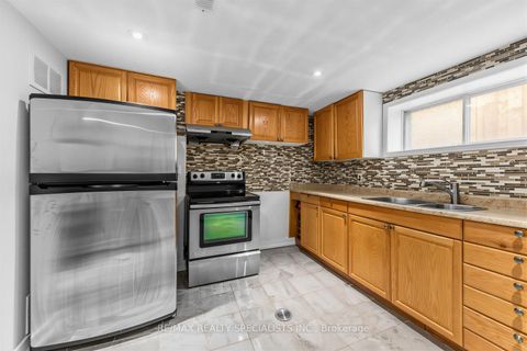 Photo 26 at 654 Woodbridge Avenue, West Woodbridge, Vaughan