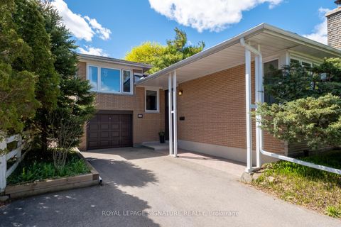 Photo 1 at 139 Holcolm Road, Willowdale West, Toronto