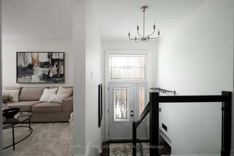 Photo 4 at 139 Holcolm Road, Willowdale West, Toronto