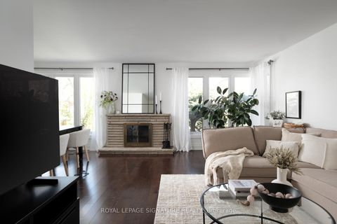 Photo 6 at 139 Holcolm Road, Willowdale West, Toronto