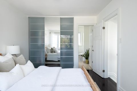 Photo 22 at 139 Holcolm Road, Willowdale West, Toronto