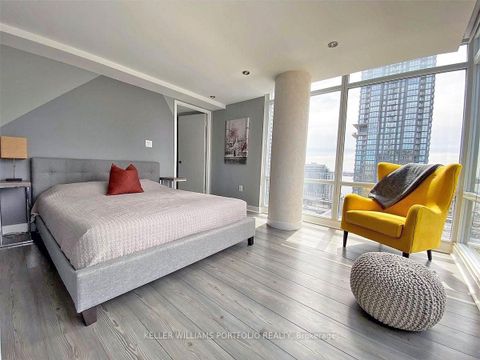 Photo 14 at 1618 - 4K Spadina Avenue, Waterfront Communities C1, Toronto