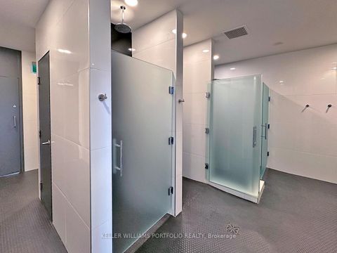 Photo 31 at 1618 - 4K Spadina Avenue, Waterfront Communities C1, Toronto