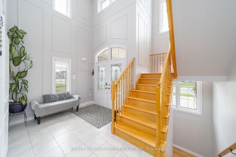 Photo 2 at 1601 Emberton Way, Alcona, Innisfil