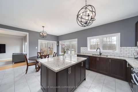 Photo 5 at 1601 Emberton Way, Alcona, Innisfil