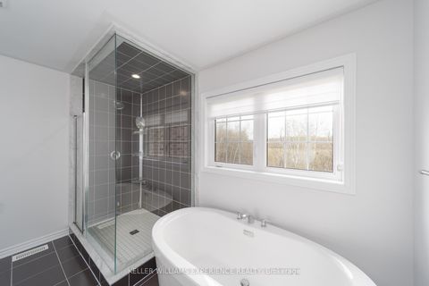 Photo 18 at 1601 Emberton Way, Alcona, Innisfil