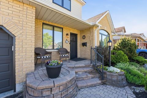Photo 1 at 37 Waterbury Crescent, Port Perry, Scugog