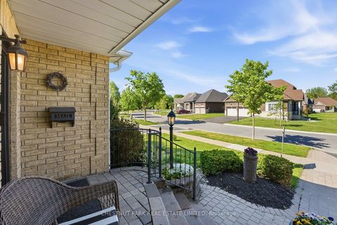 Photo 2 at 37 Waterbury Crescent, Port Perry, Scugog