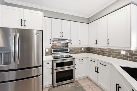 Photo 10 at 37 Waterbury Crescent, Port Perry, Scugog