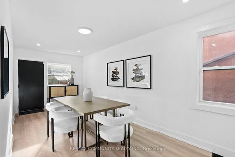 Photo 6 at 340 Albany Avenue, Casa Loma, Toronto