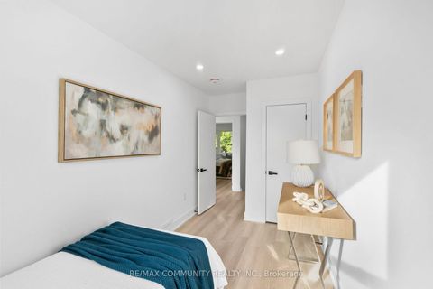 Photo 18 at 340 Albany Avenue, Casa Loma, Toronto