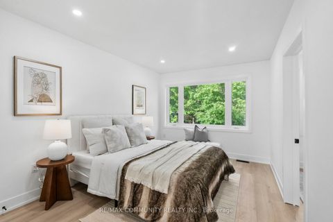 Photo 22 at 340 Albany Avenue, Casa Loma, Toronto
