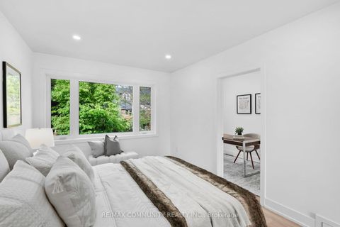 Photo 25 at 340 Albany Avenue, Casa Loma, Toronto