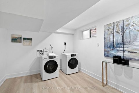 Photo 35 at 340 Albany Avenue, Casa Loma, Toronto