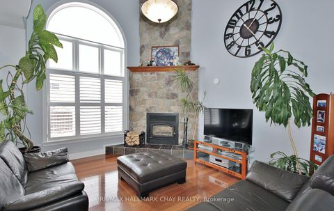 Photo 10 at 1185 Mitchell Court, Alcona, Innisfil