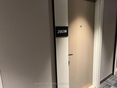Photo 2 at 2003W - 225 Sumach Street, Regent Park, Toronto
