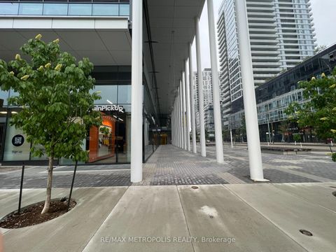 Photo 7 at 2003W - 225 Sumach Street, Regent Park, Toronto