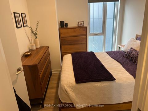 Photo 12 at 2003W - 225 Sumach Street, Regent Park, Toronto