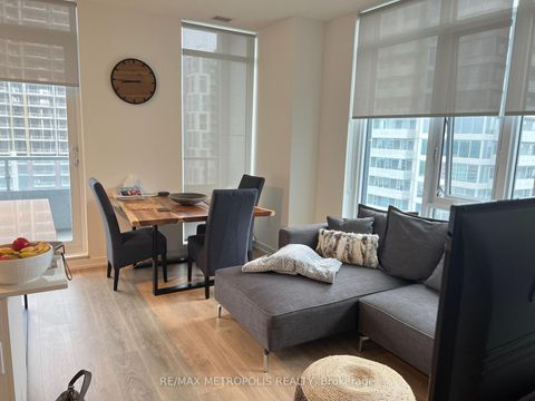 Photo 13 at 2003W - 225 Sumach Street, Regent Park, Toronto