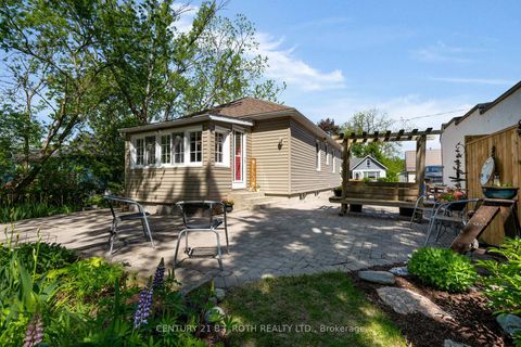Photo 28 at 51 Henry Street, Queen's Park, Barrie