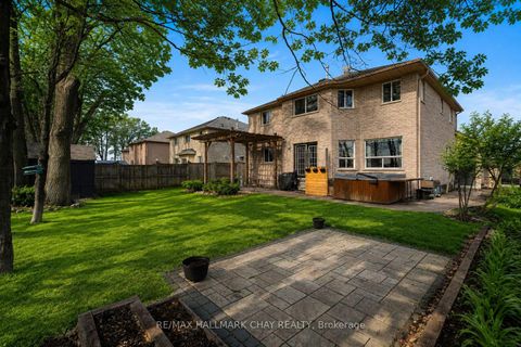 Photo 2 at 63 Northview Crescent, Northwest, Barrie