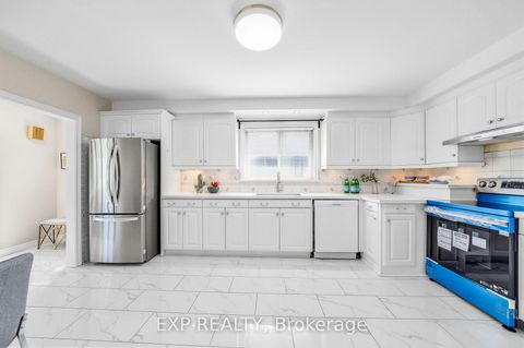 Photo 13 at 177 Overbrook Place, Bathurst Manor, Toronto