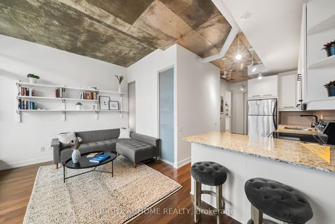 Photo 2 at 807 - 66 Portland Street, Waterfront Communities C1, Toronto