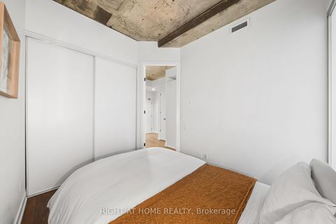 Photo 12 at 807 - 66 Portland Street, Waterfront Communities C1, Toronto