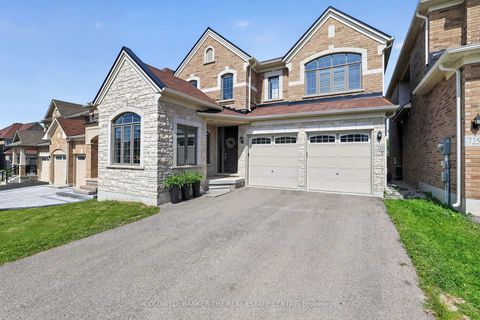 Photo 1 at 721 Dillman Avenue, Wyndham, Newmarket