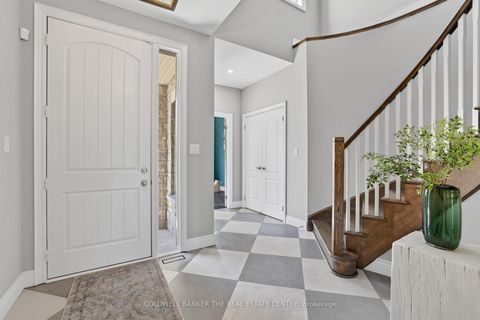 Photo 2 at 721 Dillman Avenue, Wyndham, Newmarket