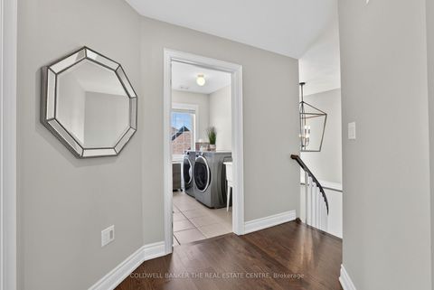 Photo 15 at 721 Dillman Avenue, Wyndham, Newmarket