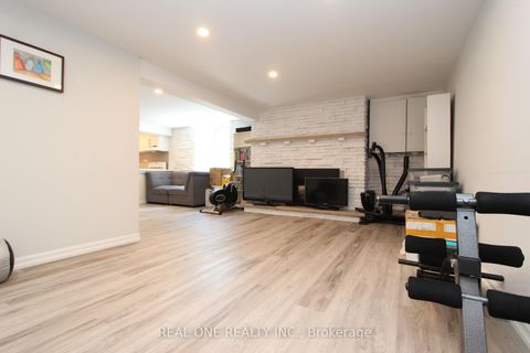 Photo 19 at 25 Bigwin Drive, Aurora Heights, Aurora
