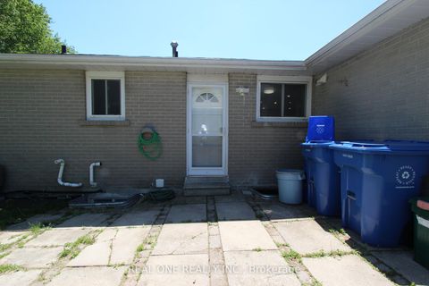 Photo 31 at 25 Bigwin Drive, Aurora Heights, Aurora