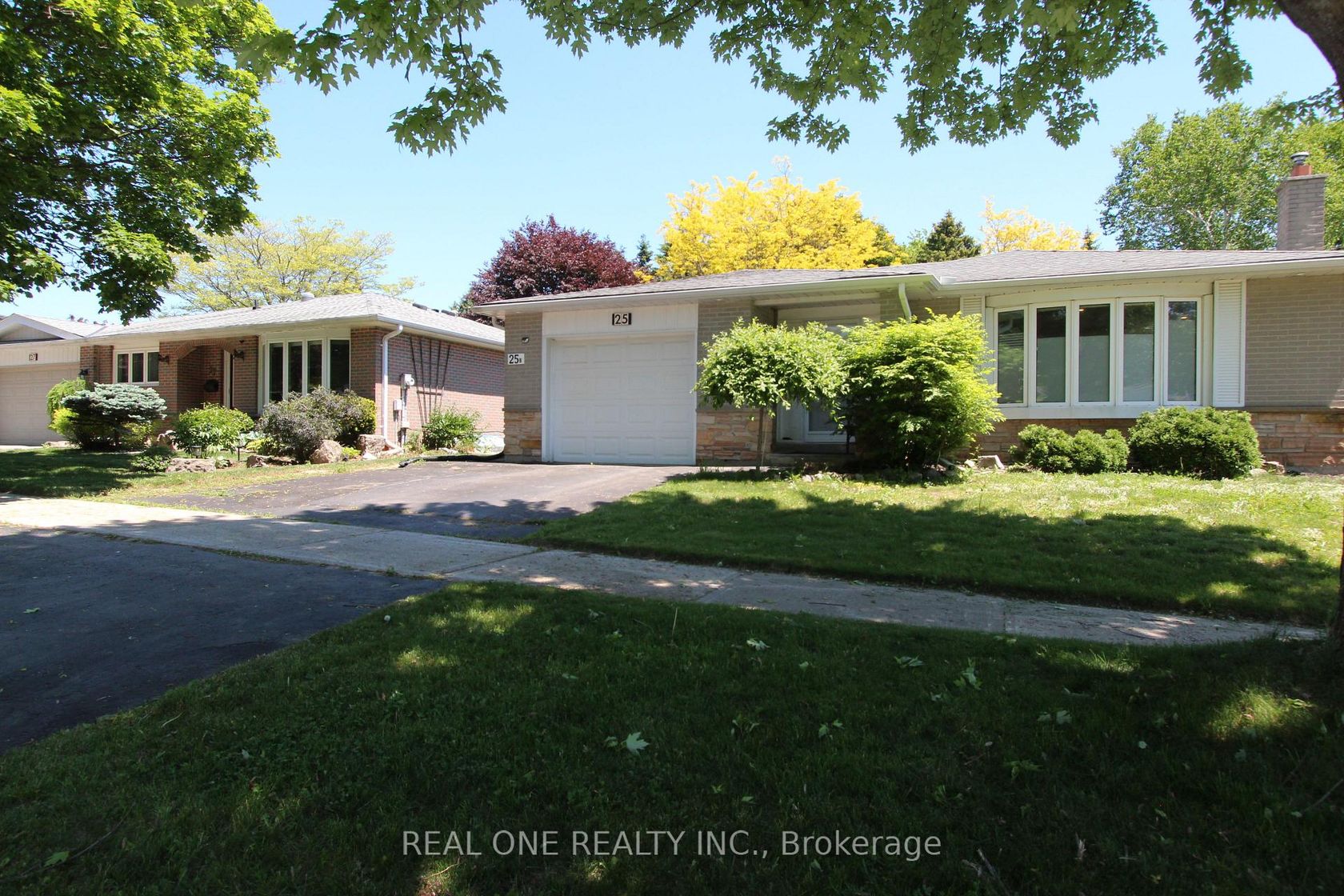 25 Bigwin Drive, Aurora Heights, Aurora photo 6