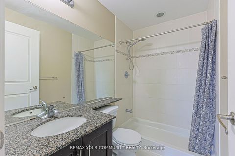 Photo 11 at 1007 - 9245 Jane Street, Maple, Vaughan