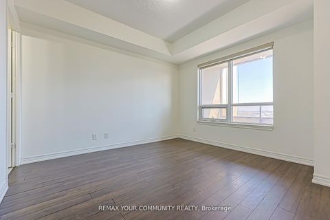 Photo 12 at 1007 - 9245 Jane Street, Maple, Vaughan
