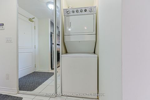 Photo 17 at 1007 - 9245 Jane Street, Maple, Vaughan