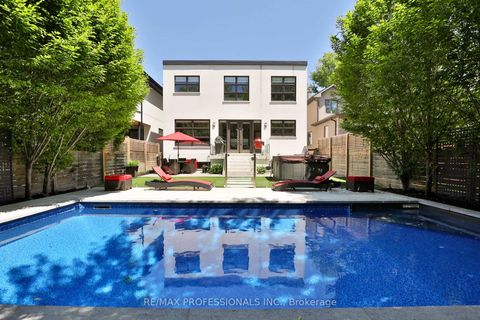 Photo 1 at 54 Renown Road, City Centre West, Toronto