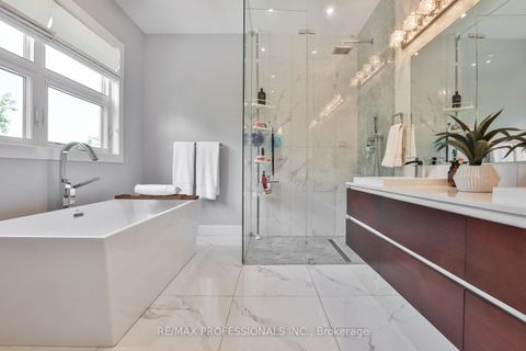 Photo 25 at 54 Renown Road, City Centre West, Toronto