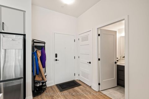 Photo 5 at 128 - 415 Sea Ray Avenue, Rural Innisfil, Innisfil