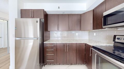 Photo 14 at 212 - 760 Sheppard Avenue W, Bathurst Manor, Toronto