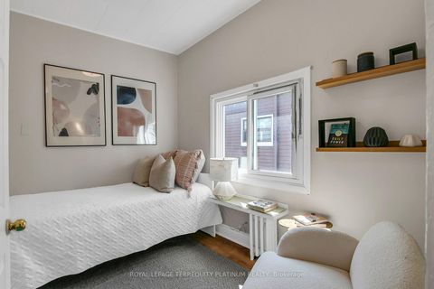 Photo 18 at 405 Brock Avenue, Dufferin Grove, Toronto