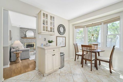 Photo 13 at 803 Linden Court, Williamsburg, Whitby
