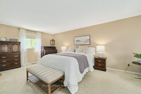 Photo 20 at 803 Linden Court, Williamsburg, Whitby